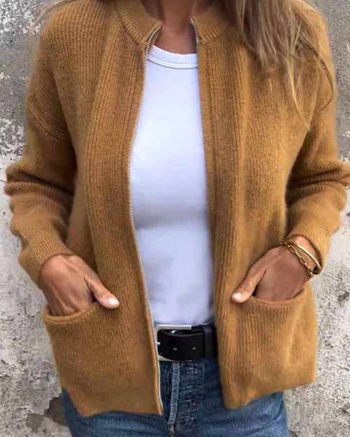 ESTELLE | COZY KNITTED CARDIGAN