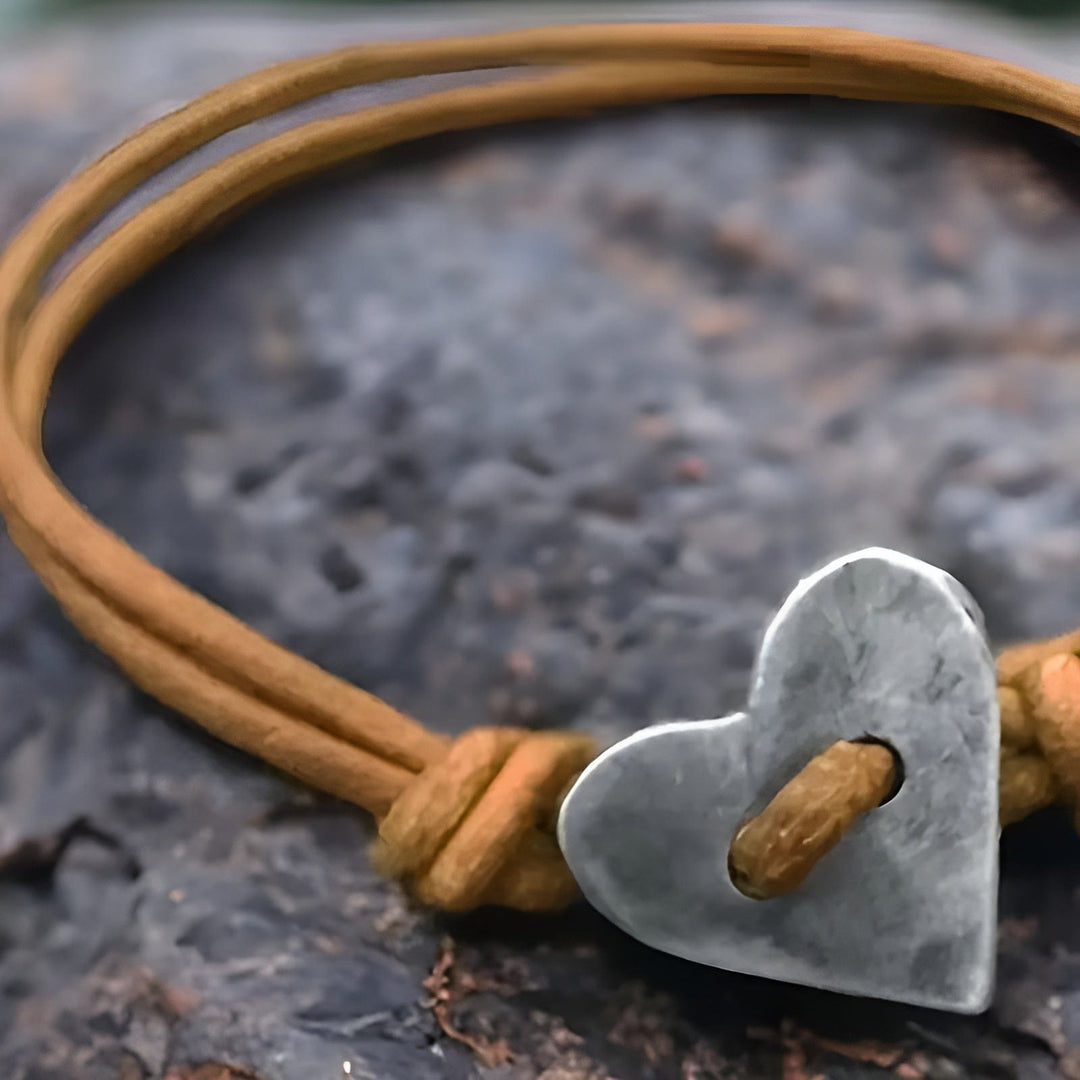 JULIET | SYMBOL OF LOVE BRACELET