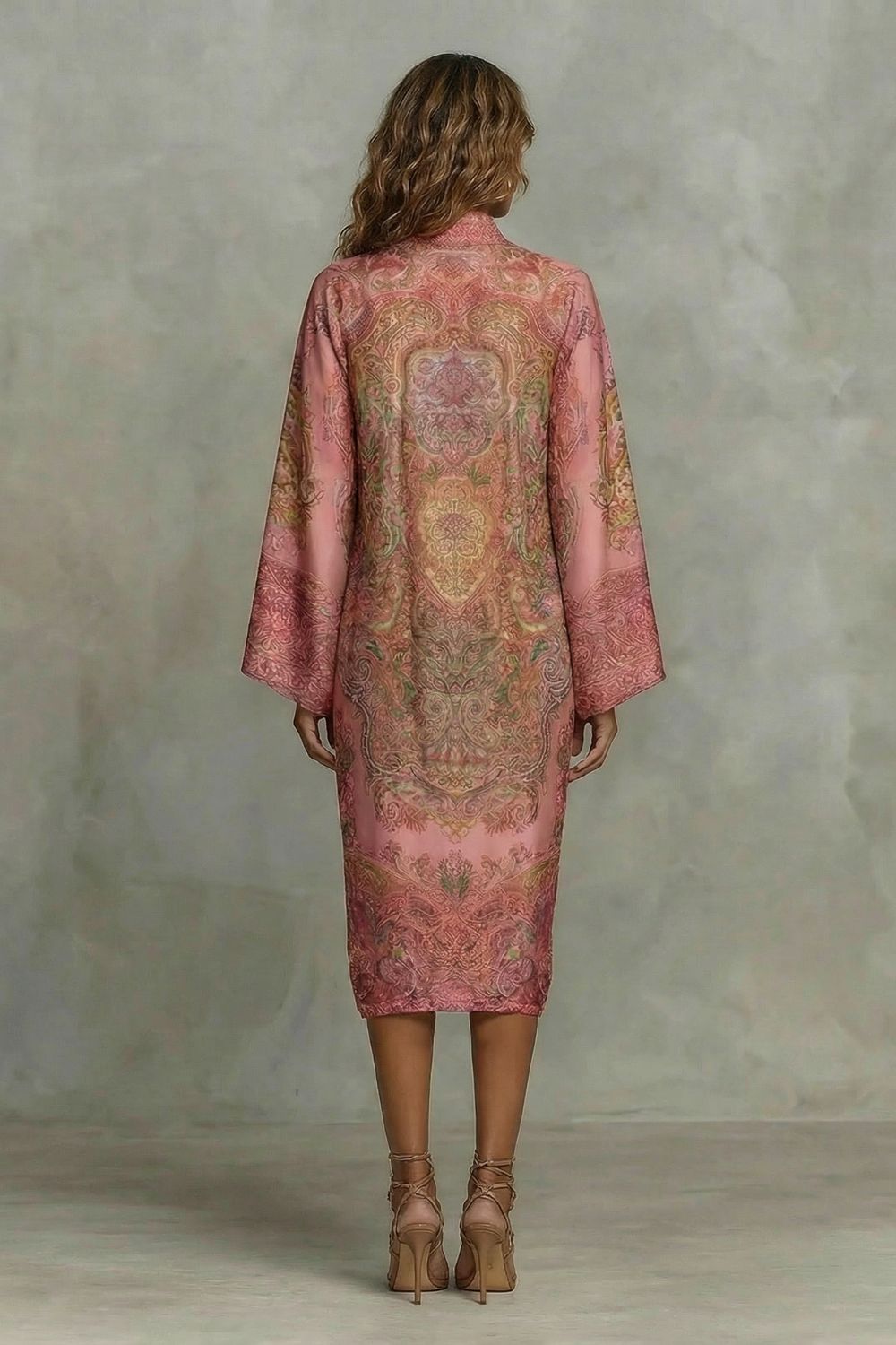 MARÉLIENNE | BAROQUE FLORAL MOTIF – KIMONO MIDI DRESS