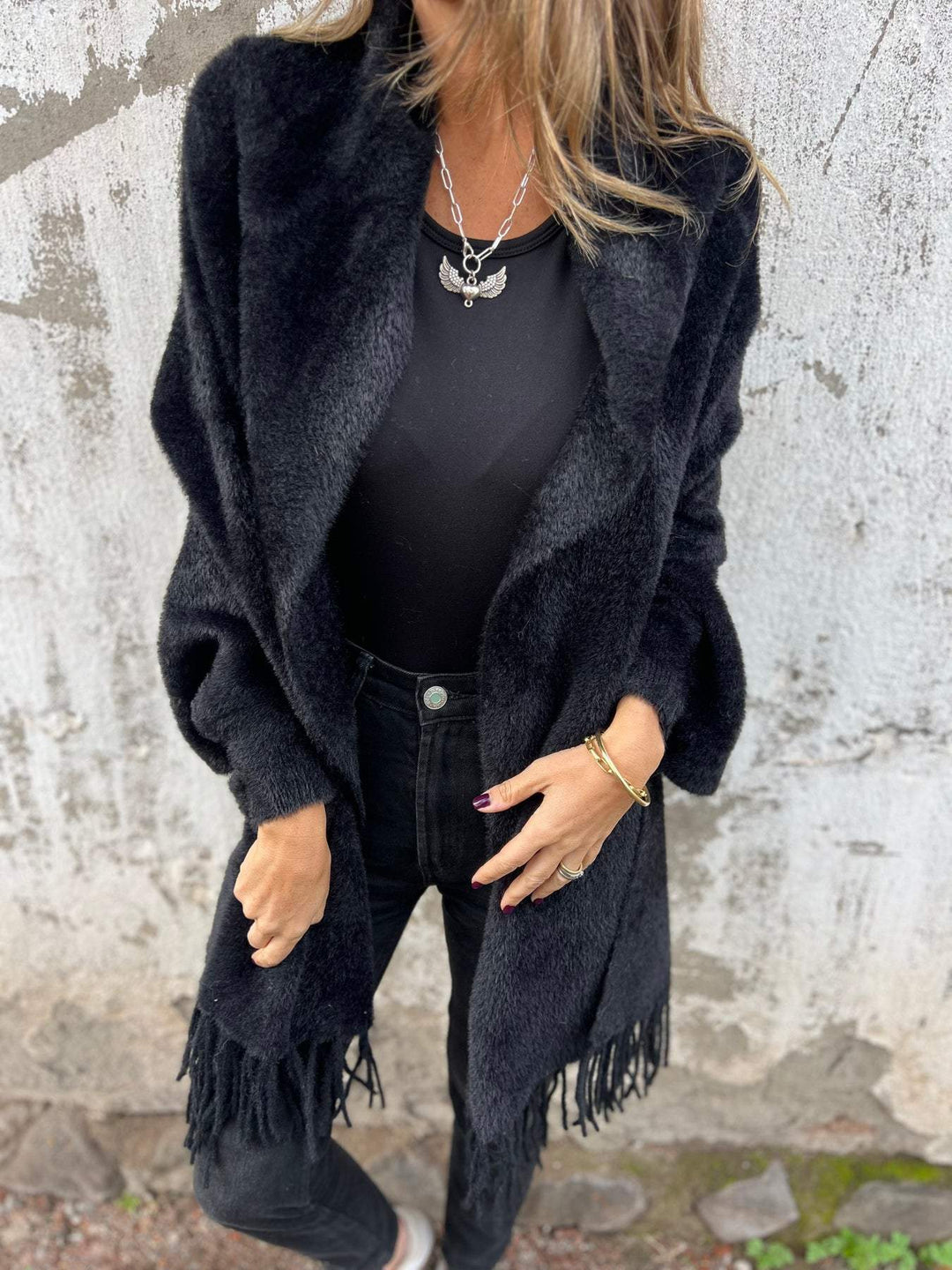 LORRAINE | LONG-SLEEVED COAT WITH TASSELS