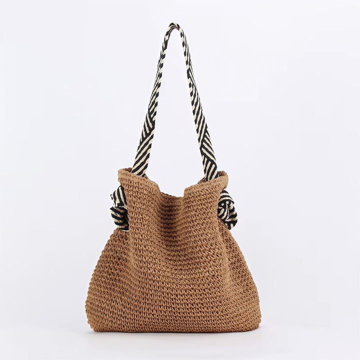 CAMILLA | BOHO BAG WITH STRUCTURE AND STATEMENT STRAPS