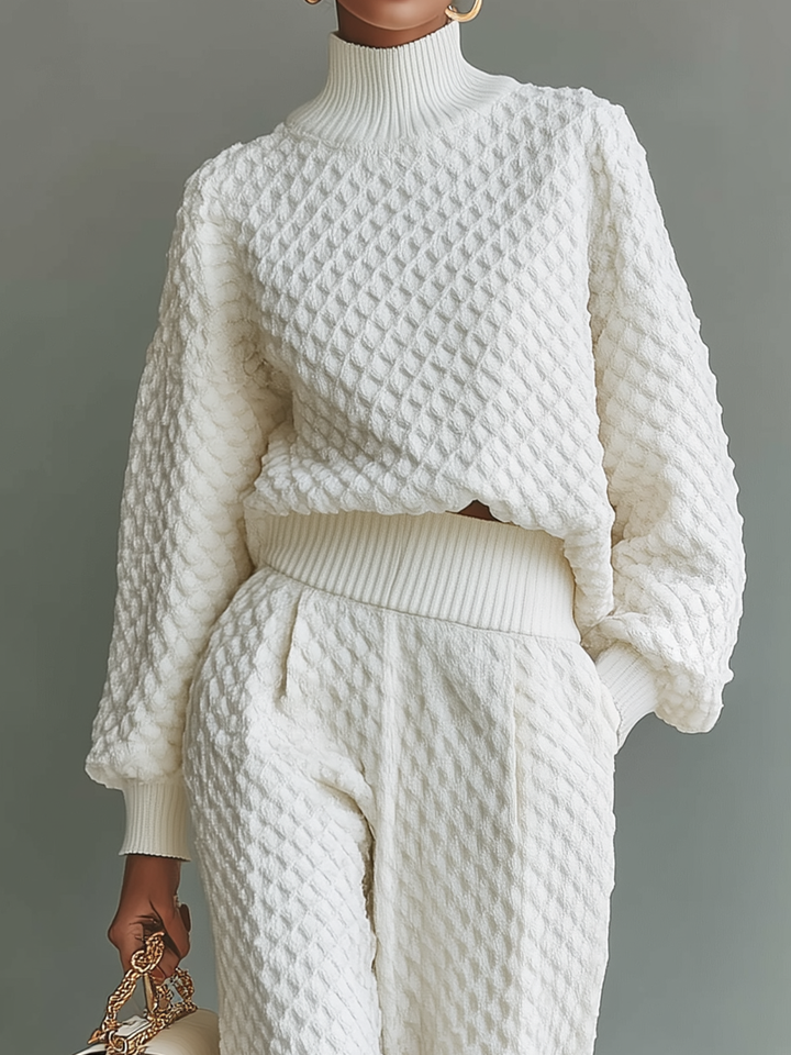 ALICE | WOMEN'S WHITE TOP AND WIDE-LEG PANTS KNITTED SET