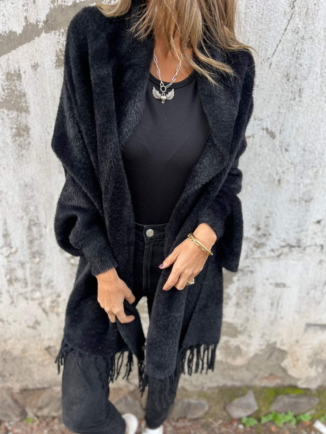 LORRAINE | LONG-SLEEVED COAT WITH TASSELS