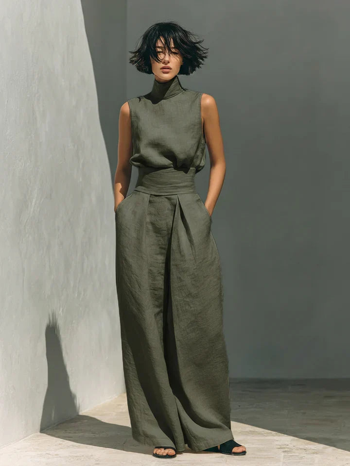 FLOR | MINIMALIST WOMEN’S TWO-PIECE SET WITH SLEEVELESS BLOUSE