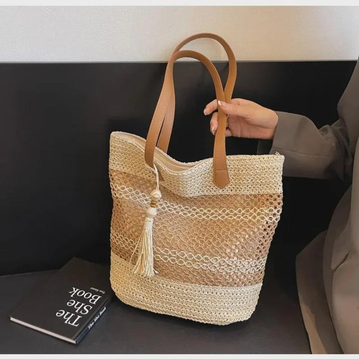 MIRA | BOHO TASSEL STRAW TOTE