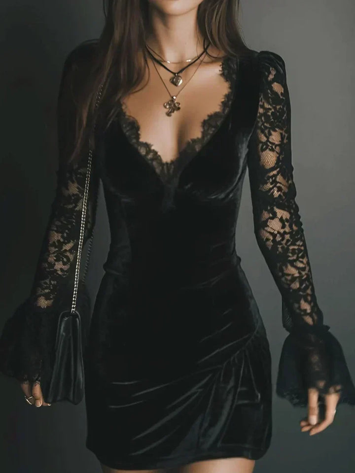 ARIA | VELVET AND LACE MINI DRESS