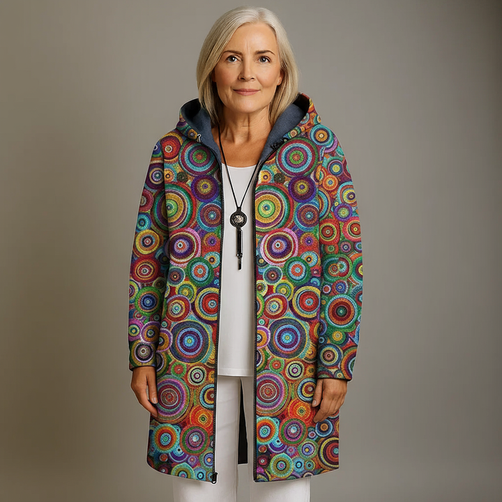 KARRI | LUXURIOUS CARDIGAN WITH ARTISTIC INSPIRATION