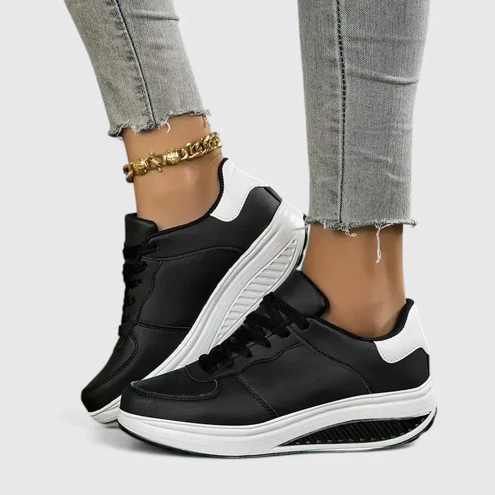CARMELIYAH | ORTHOPAEDIC SNEAKERS