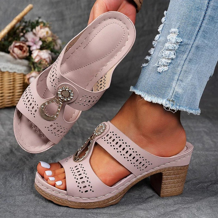 EVA | CHIC AND COMFORTABLE ORTHOPEDIC SANDALS