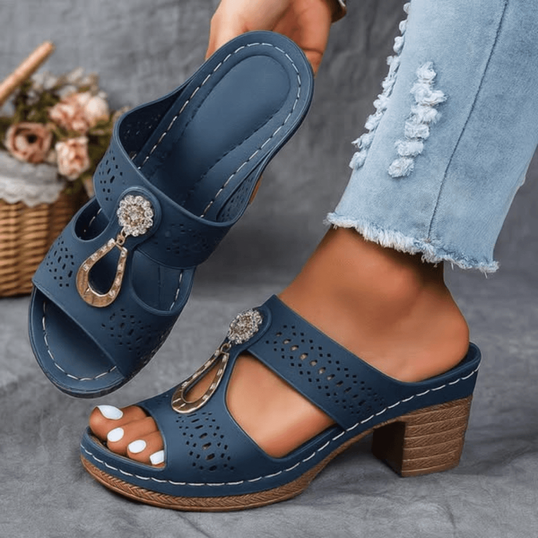 EVA | CHIC AND COMFORTABLE ORTHOPEDIC SANDALS