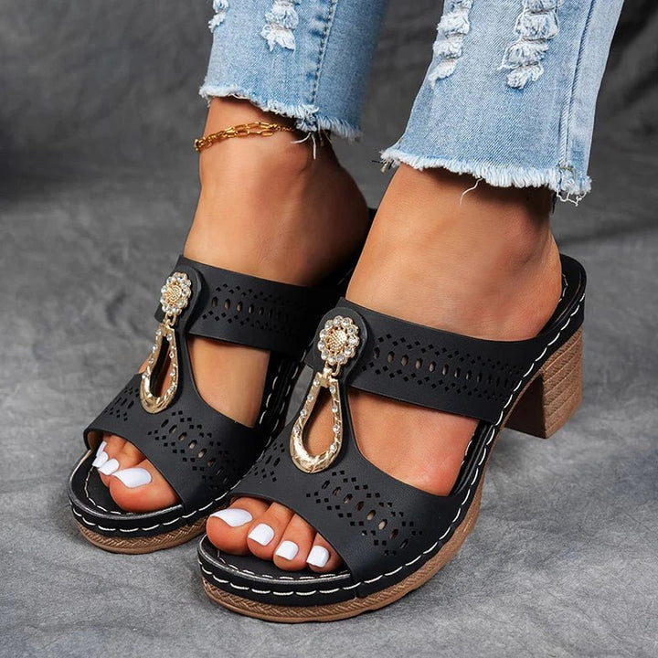 EVA | CHIC AND COMFORTABLE ORTHOPEDIC SANDALS