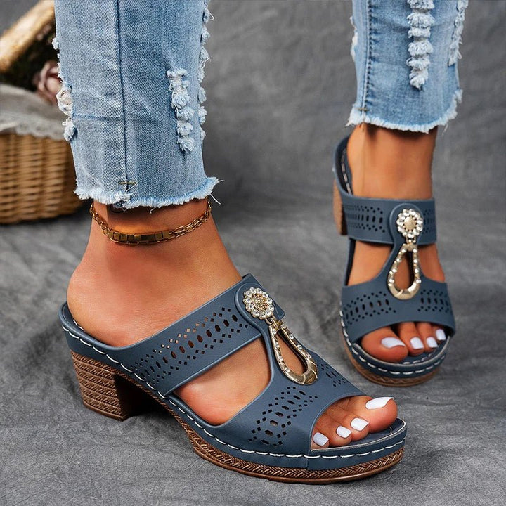 EVA | CHIC AND COMFORTABLE ORTHOPEDIC SANDALS