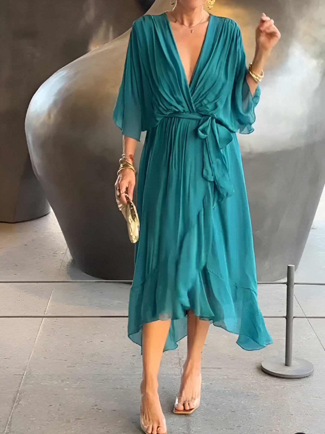 MONICA | CHIFFON DRESS WITH V-NECK